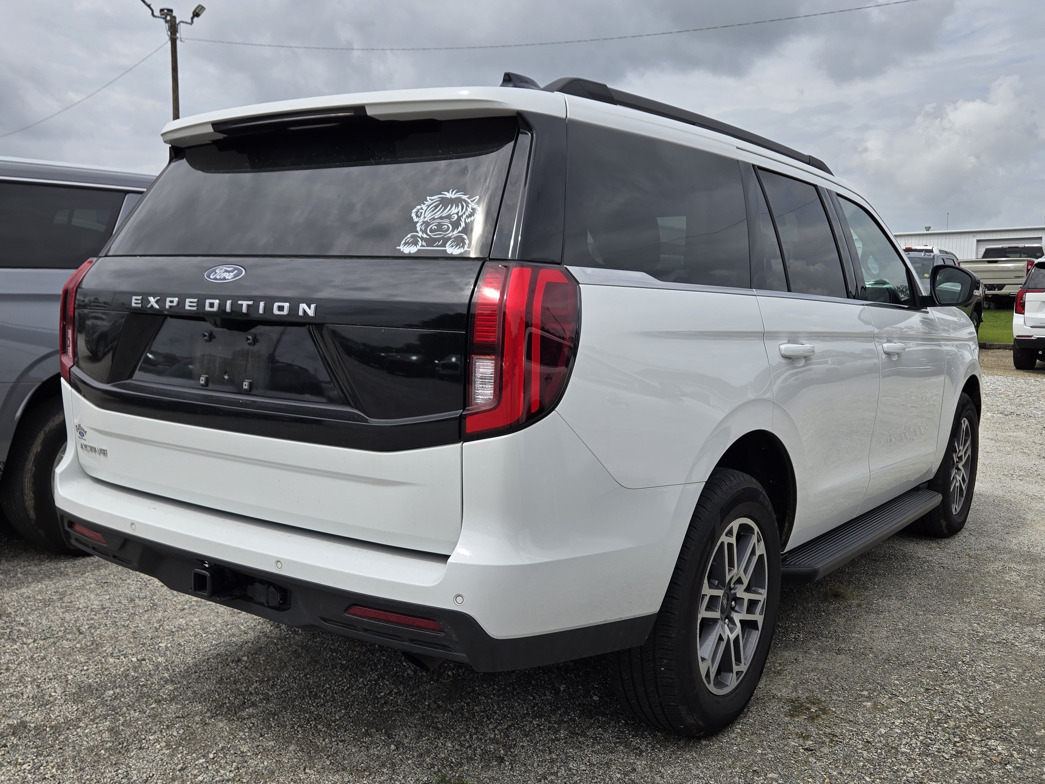 2026 Ford Expedition Active