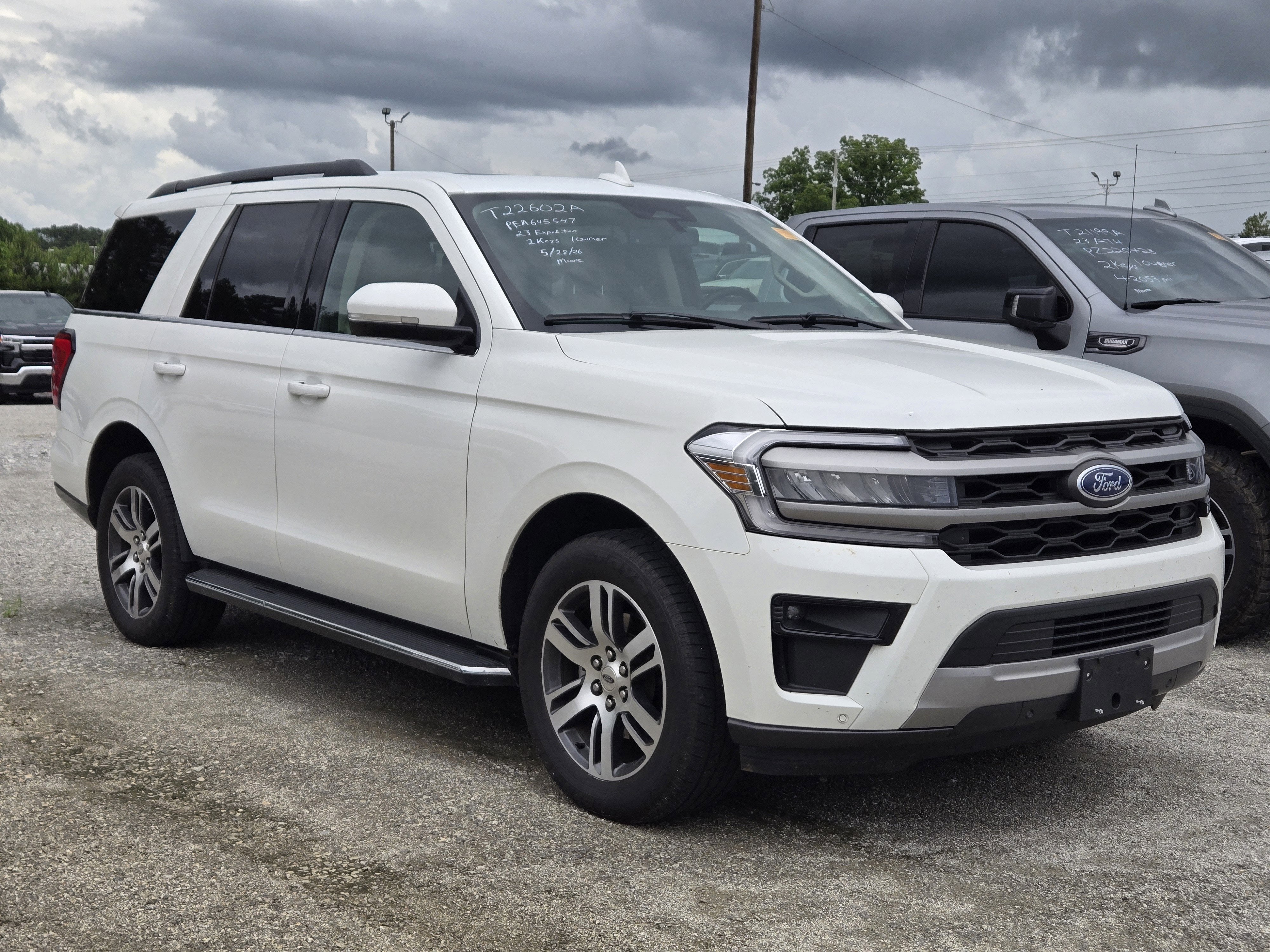 2023 Ford Expedition XLT