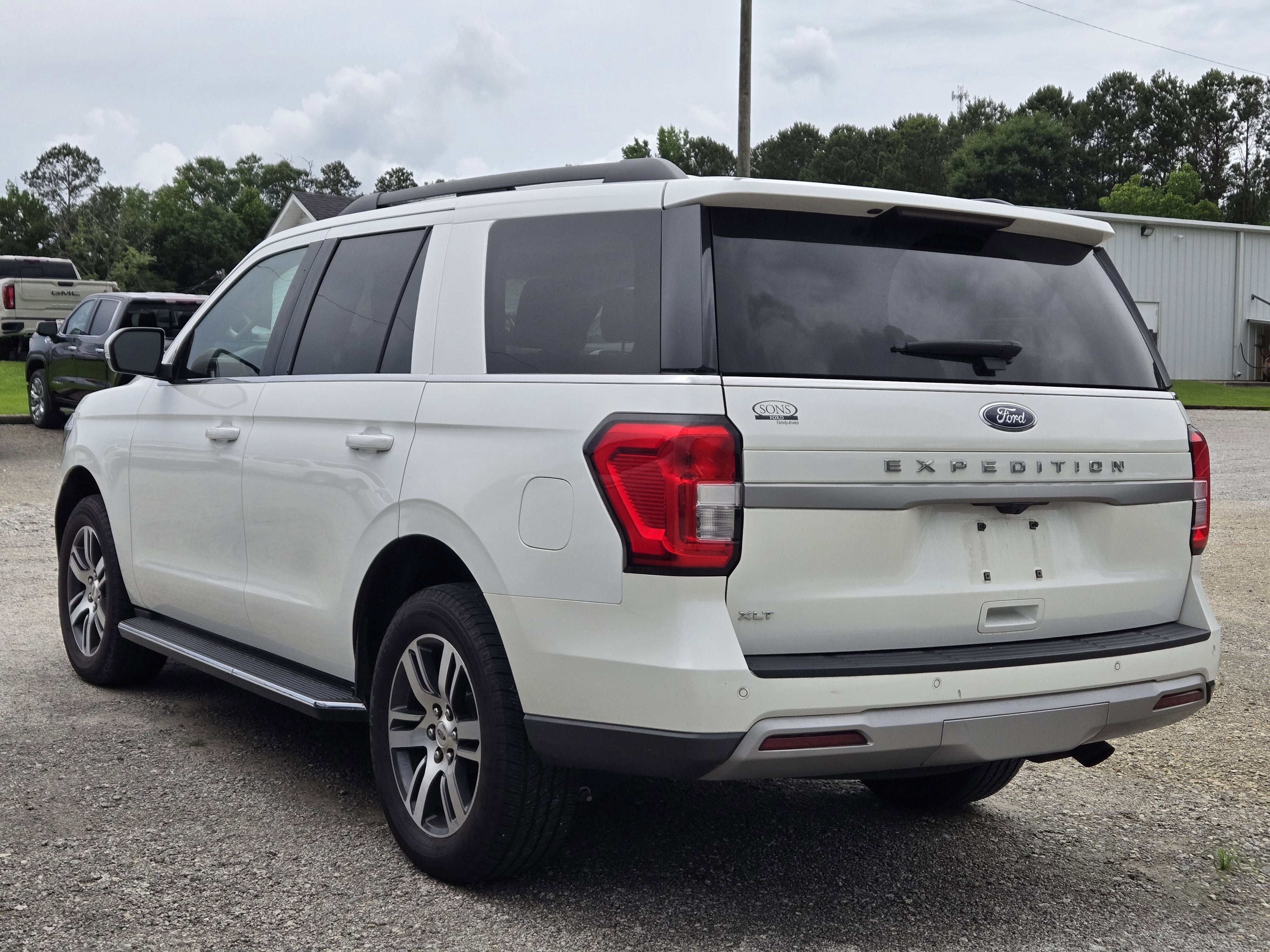 2023 Ford Expedition XLT