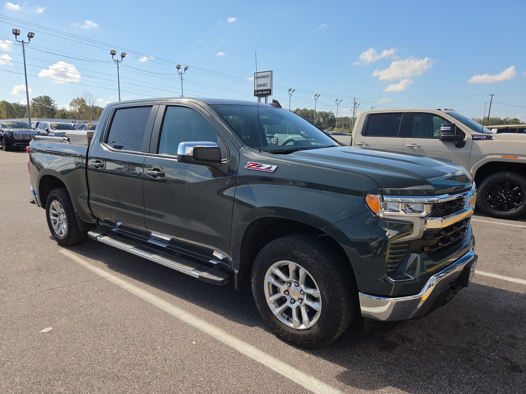 2025 Chevrolet Silverado 1500 LT