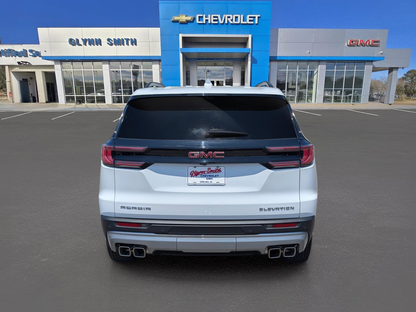 2026 GMC Acadia Elevation