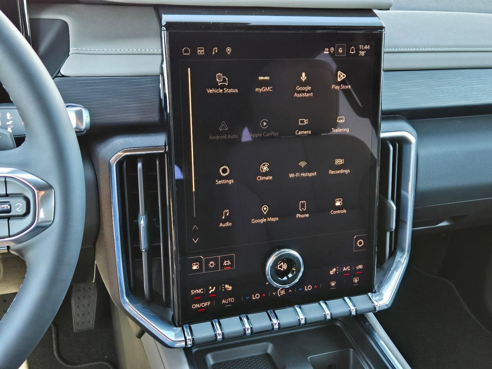 2027 GMC Acadia Elevation