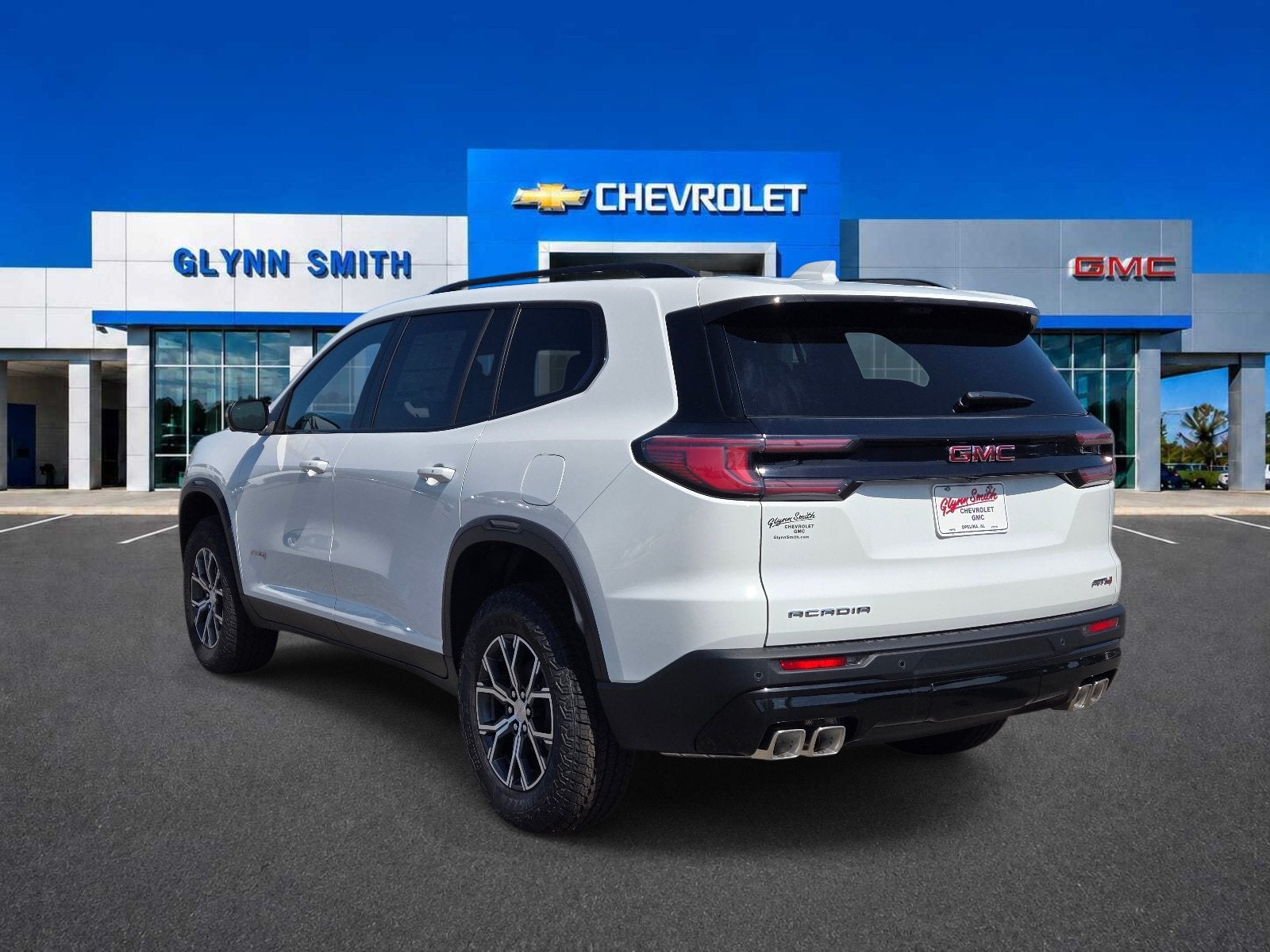 2026 GMC Acadia AT4