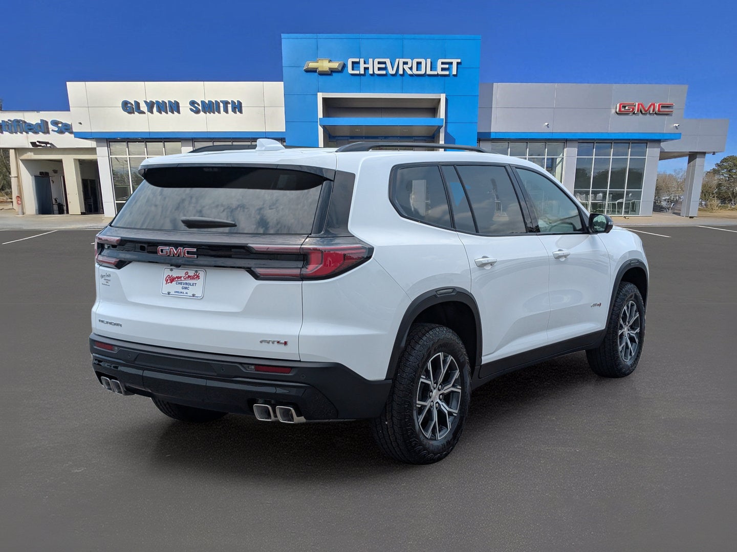 2026 GMC Acadia AT4