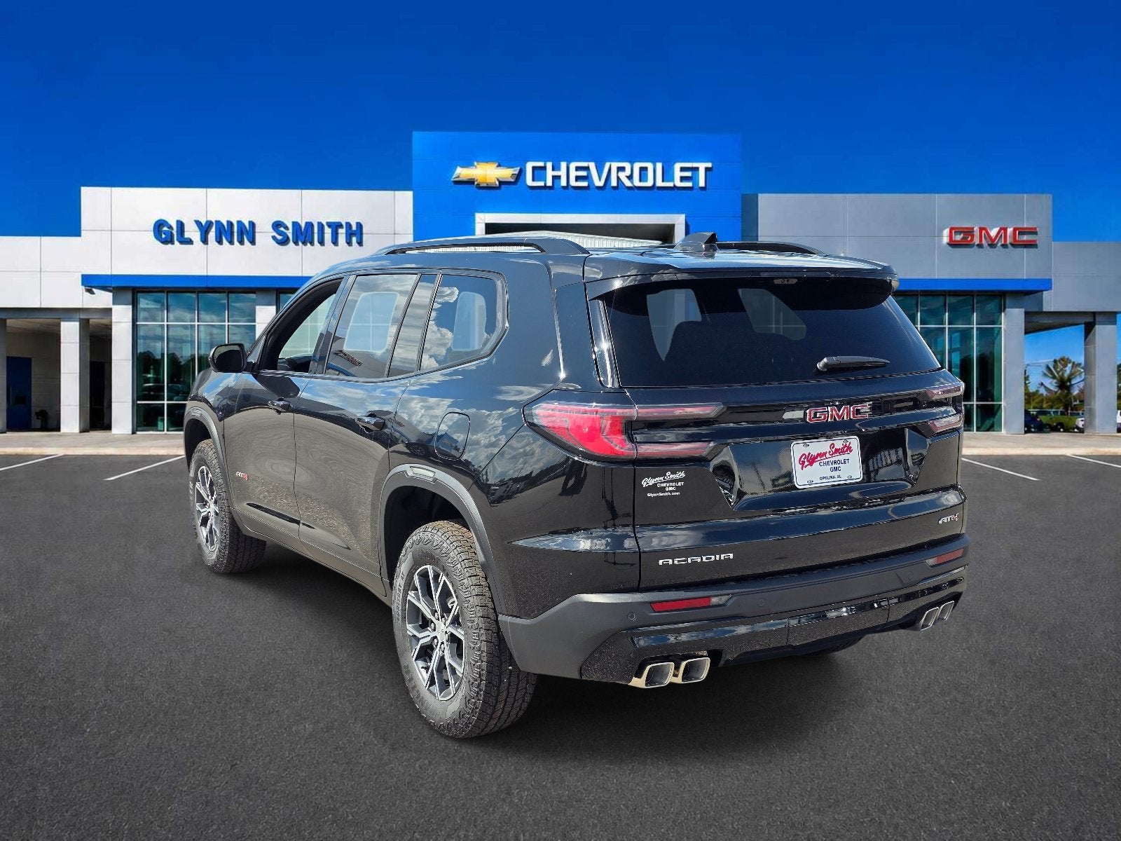 2026 GMC Acadia AT4