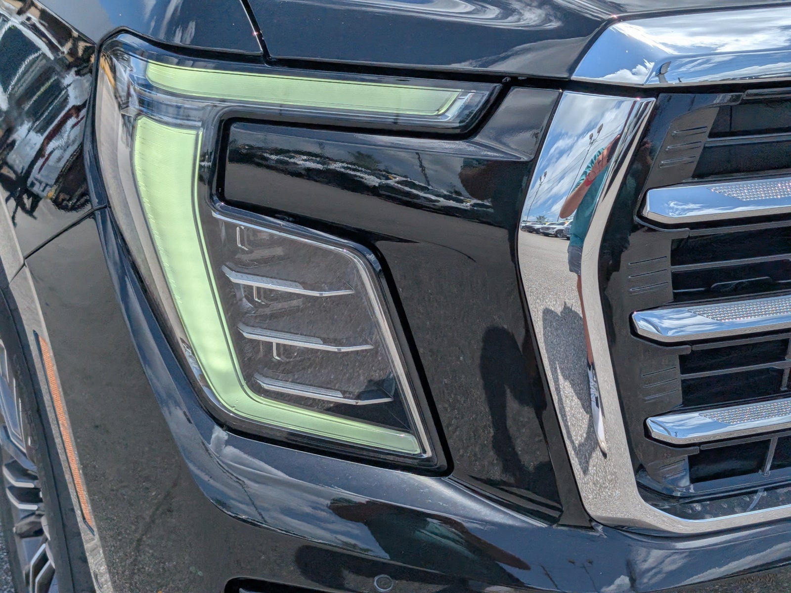 2026 GMC Yukon Elevation