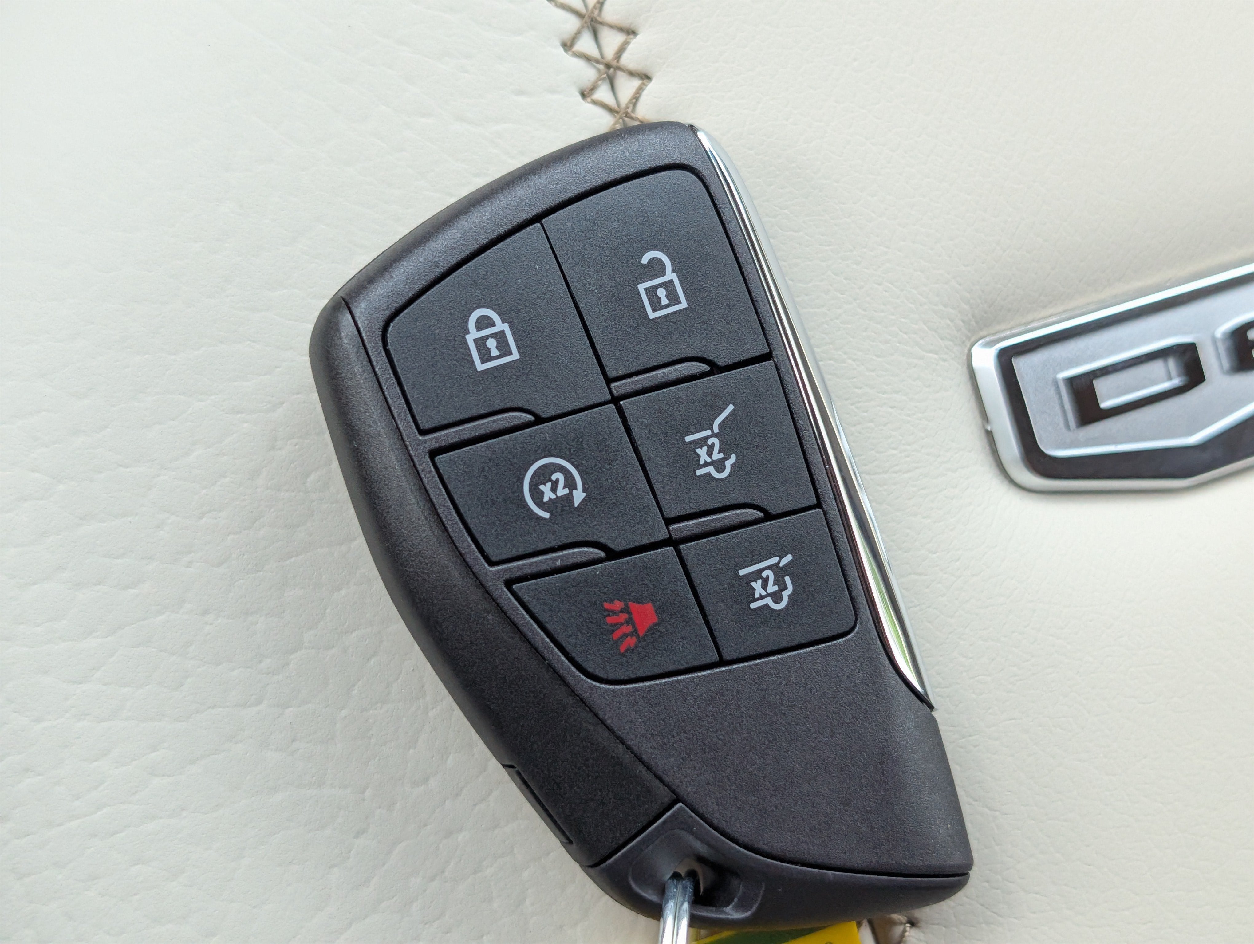 2026 GMC Yukon XL Denali - Photo 31
