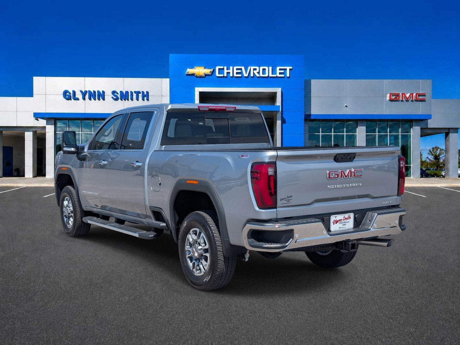 2026 GMC Sierra 2500 HD SLT