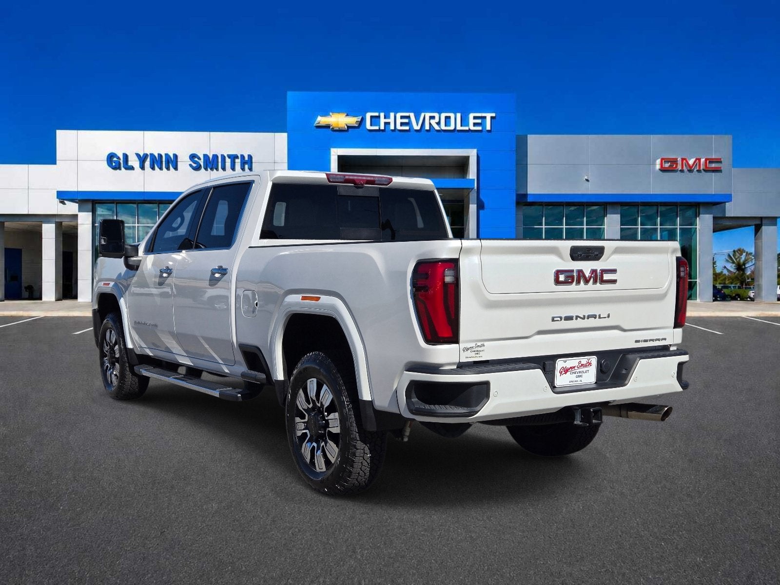2025 GMC Sierra 2500 HD Denali