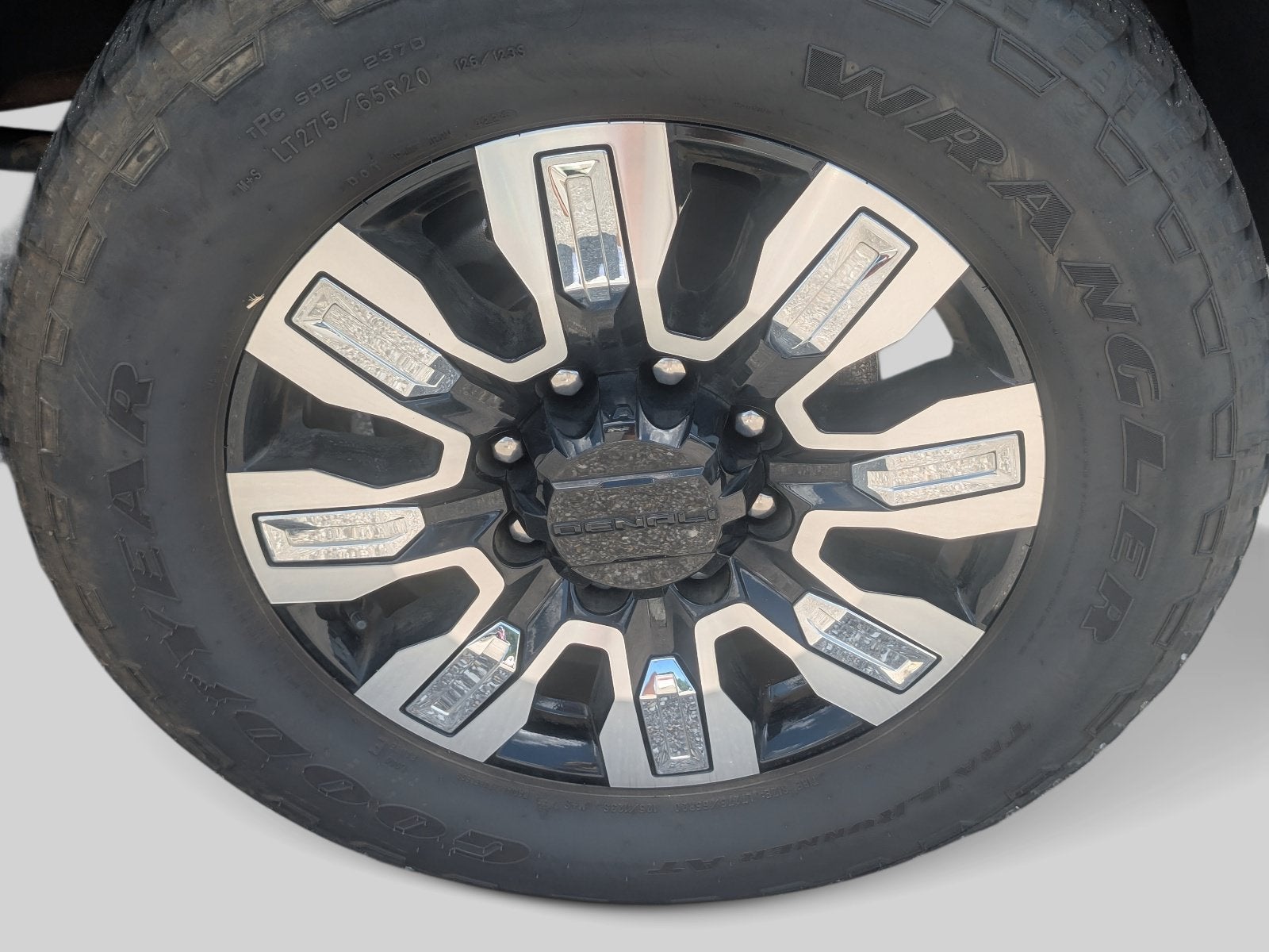 2025 GMC Sierra 2500 HD Denali