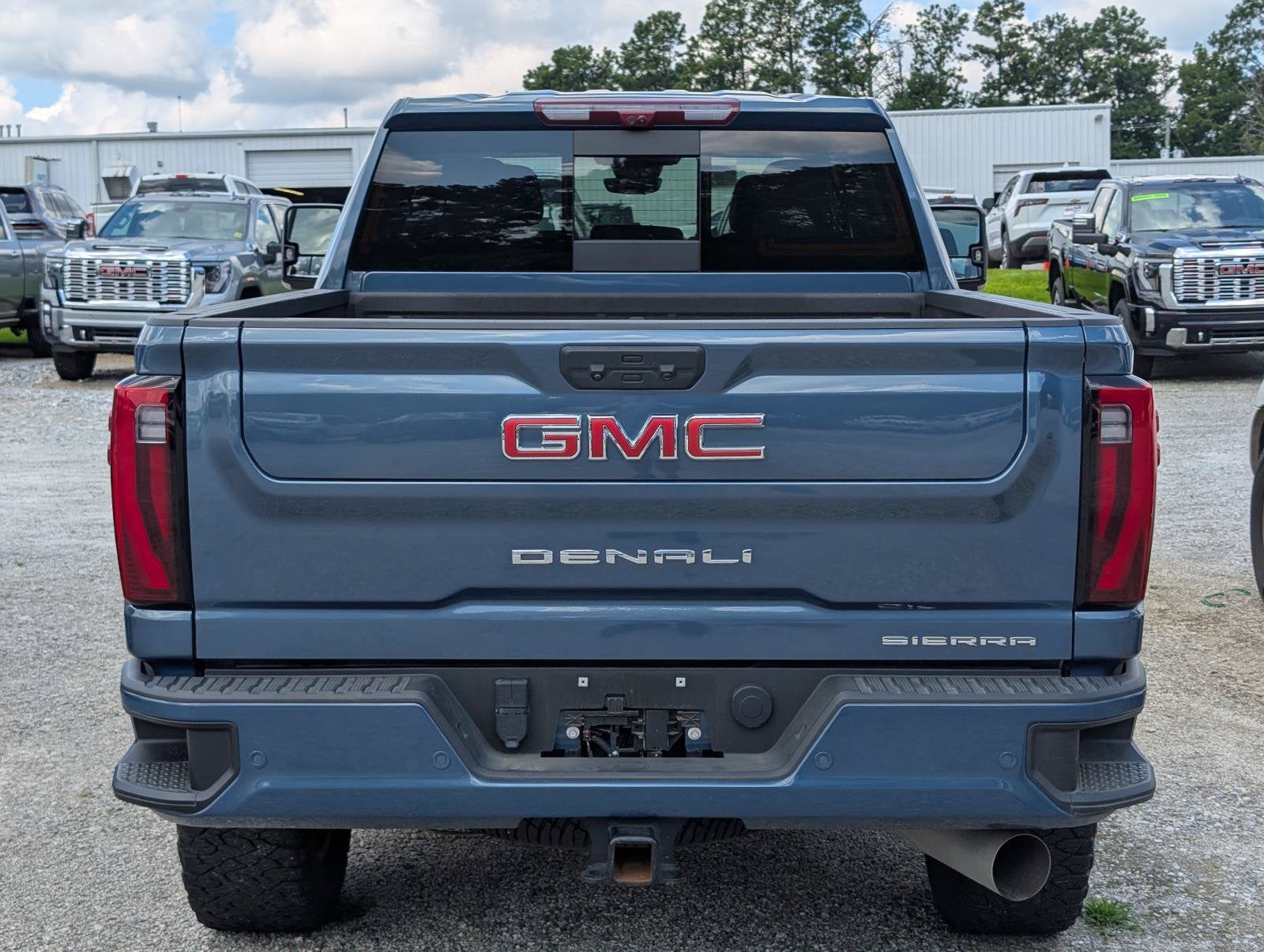 2025 GMC Sierra 2500 HD Denali