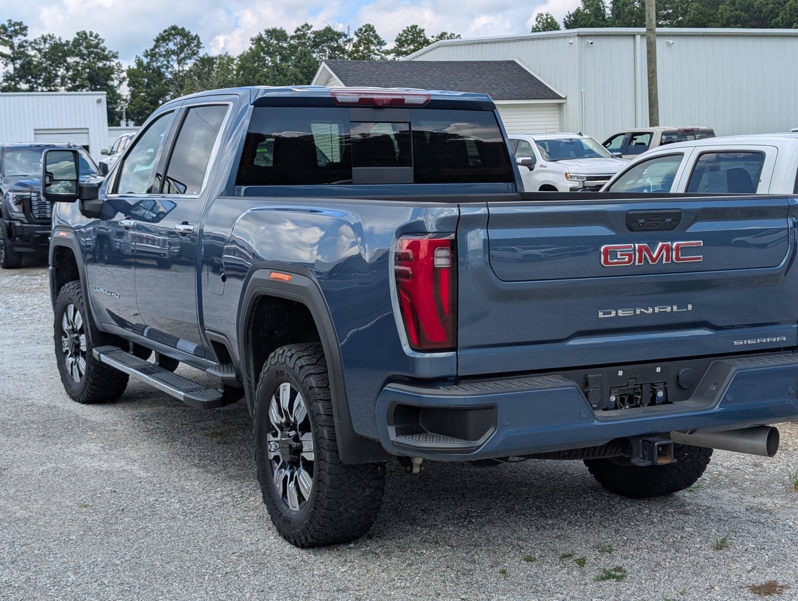 2025 GMC Sierra 2500 HD Denali