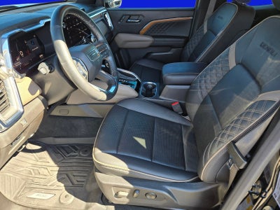 2023 GMC Canyon 4WD Denali