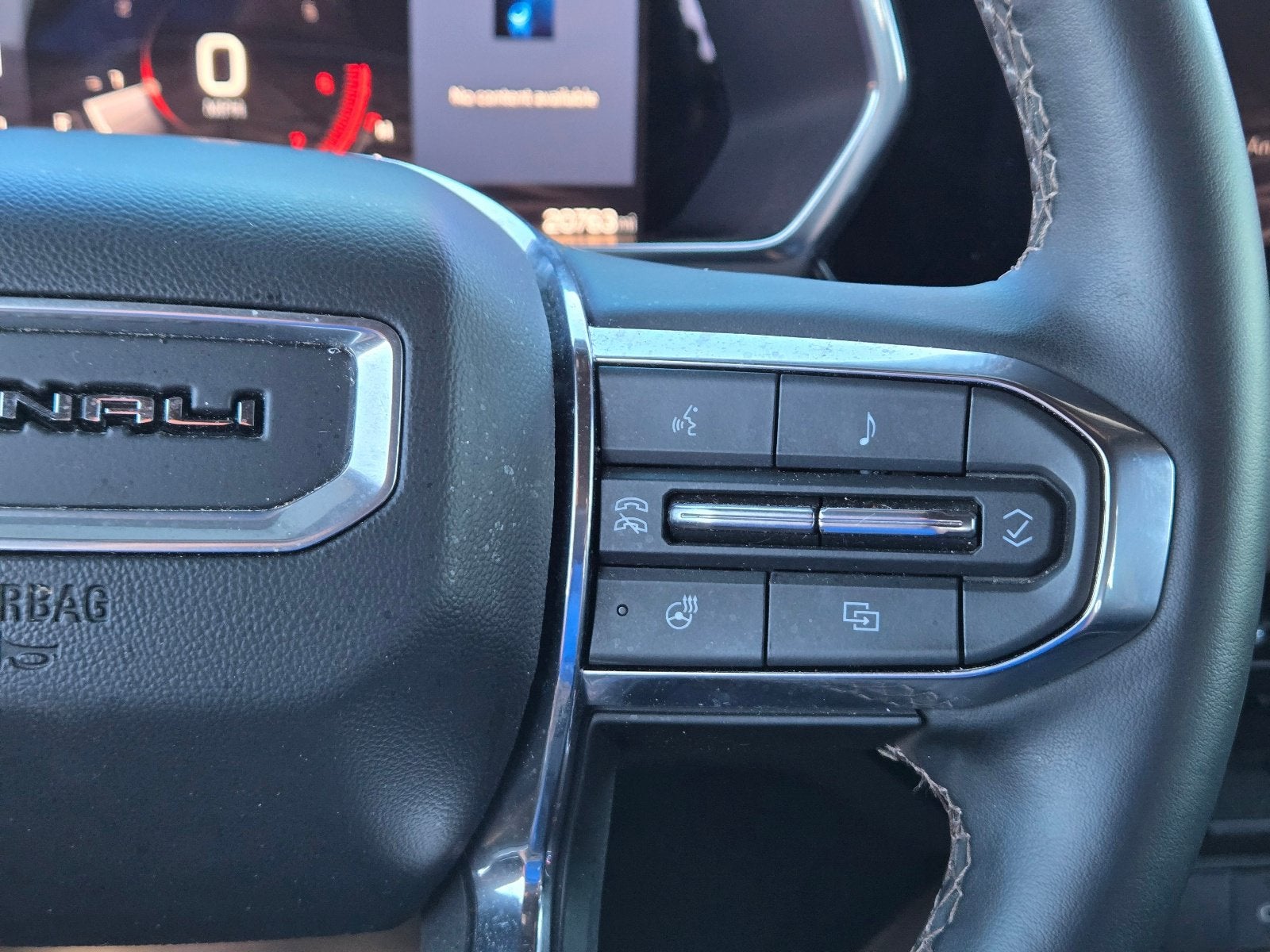 2023 GMC Canyon 4WD Denali