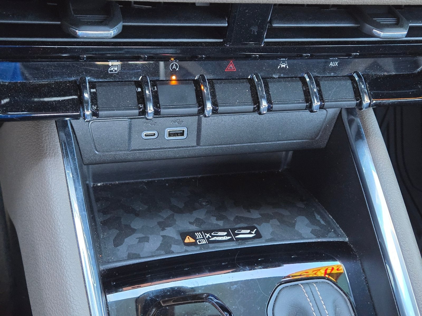2023 GMC Canyon 4WD Denali