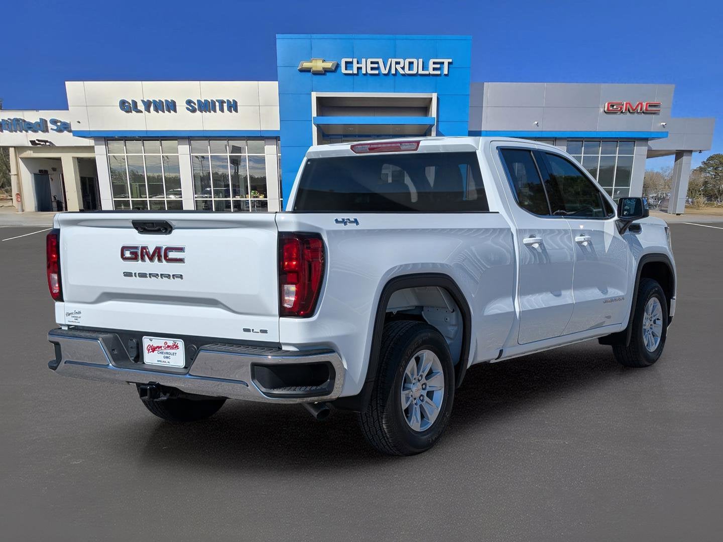 2024 GMC Sierra 1500 SLE