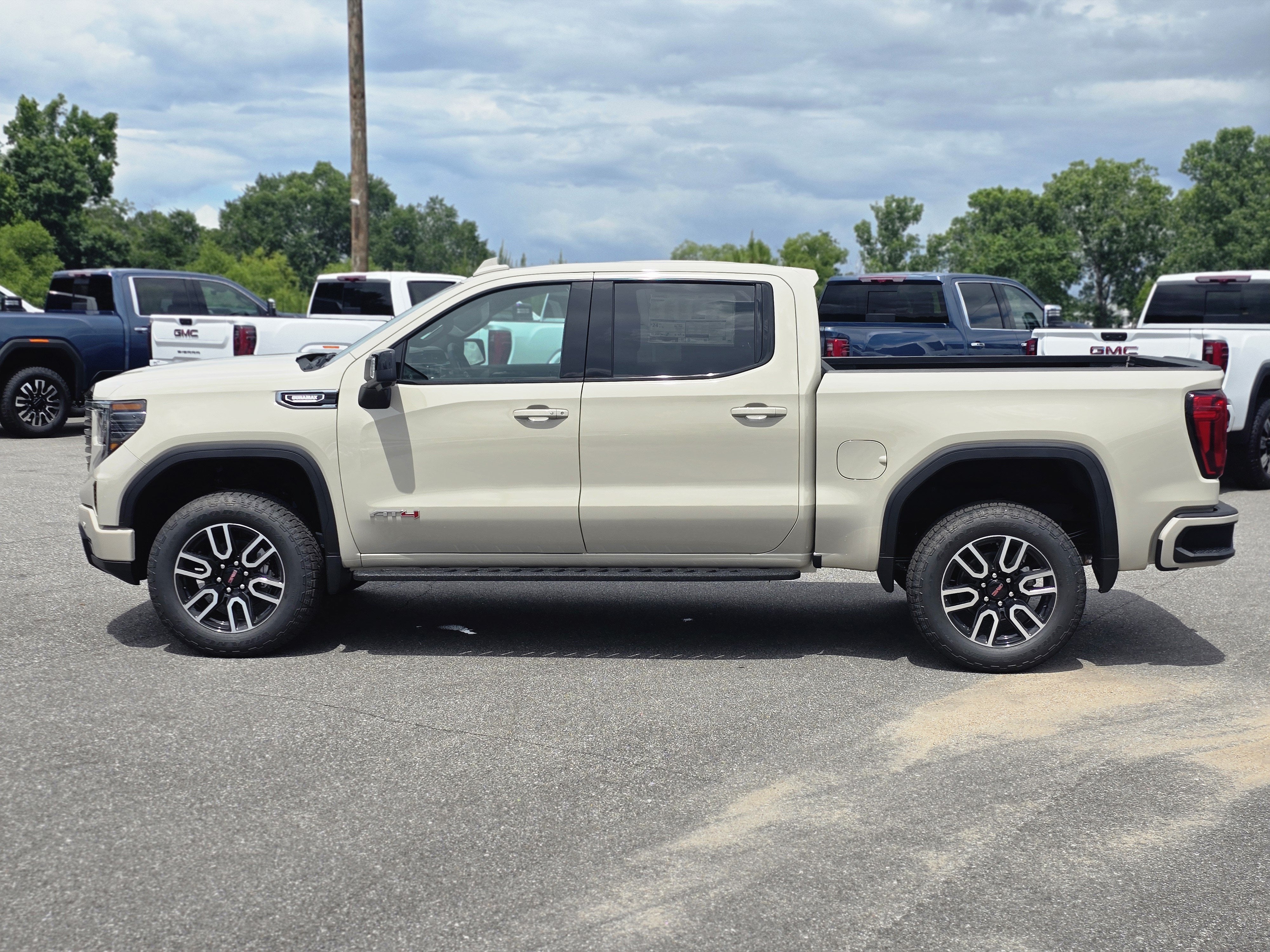 2026 GMC Sierra 1500 AT4