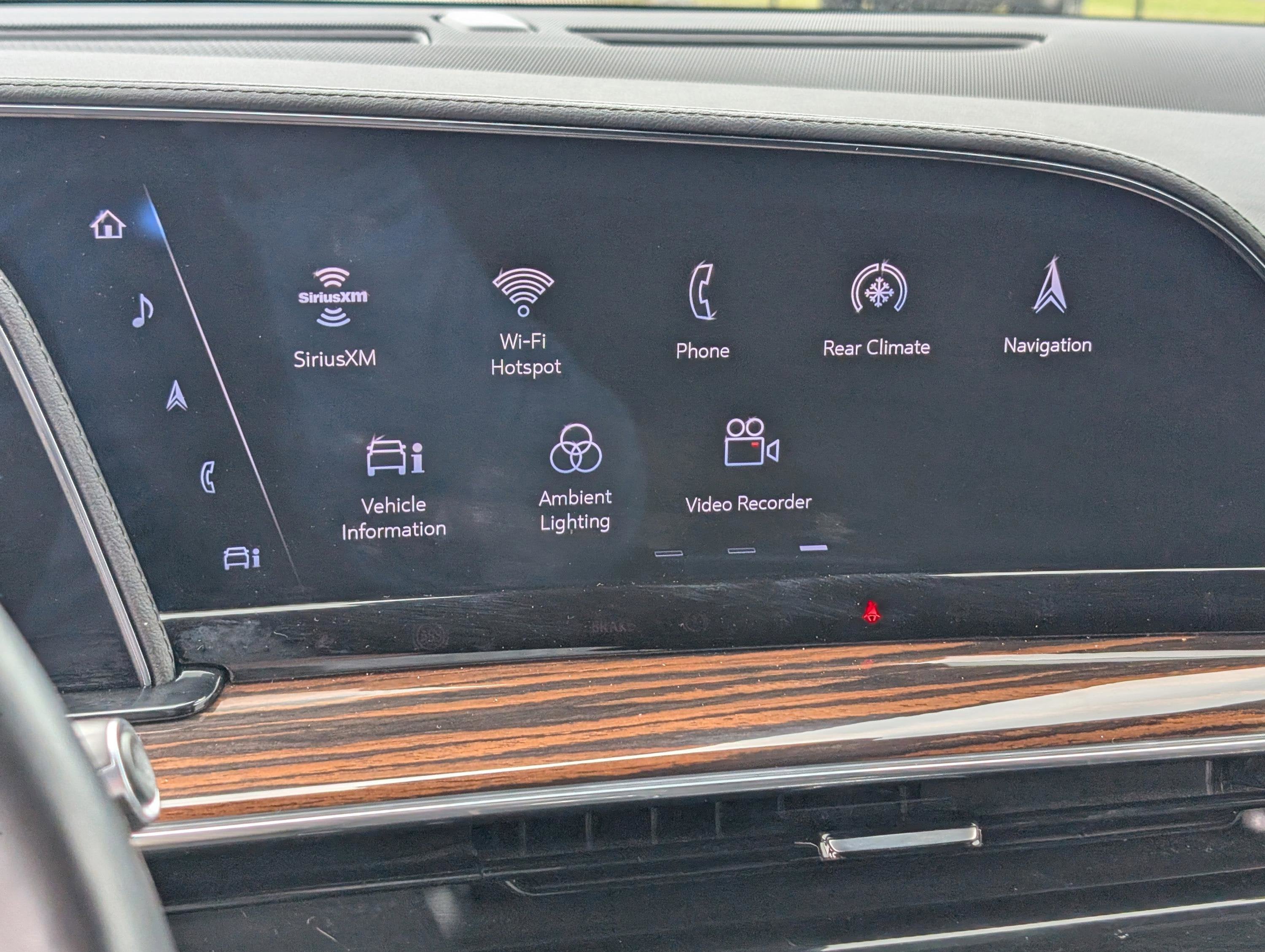 2023 Cadillac Escalade Luxury