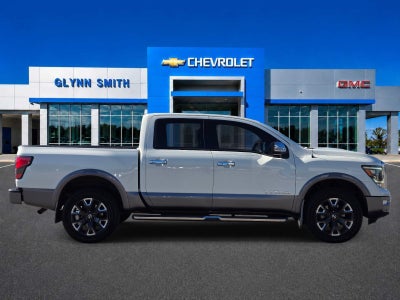 2021 Nissan Titan Platinum Reserve