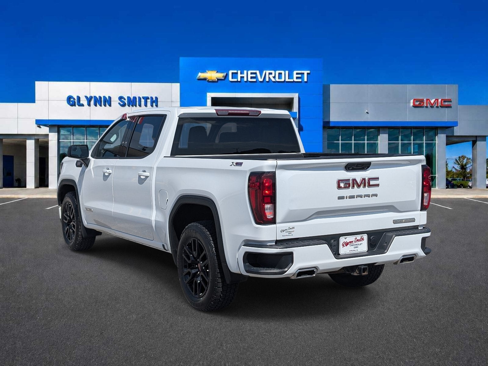 2024 GMC Sierra 1500 Elevation