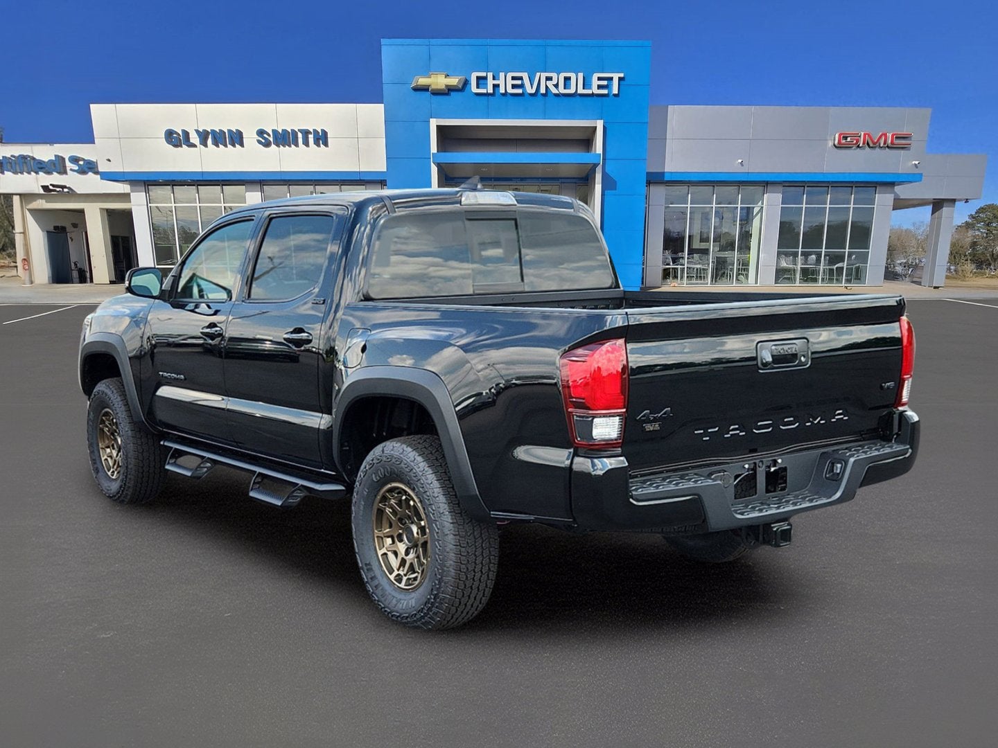 2023 Toyota Tacoma 4WD SR