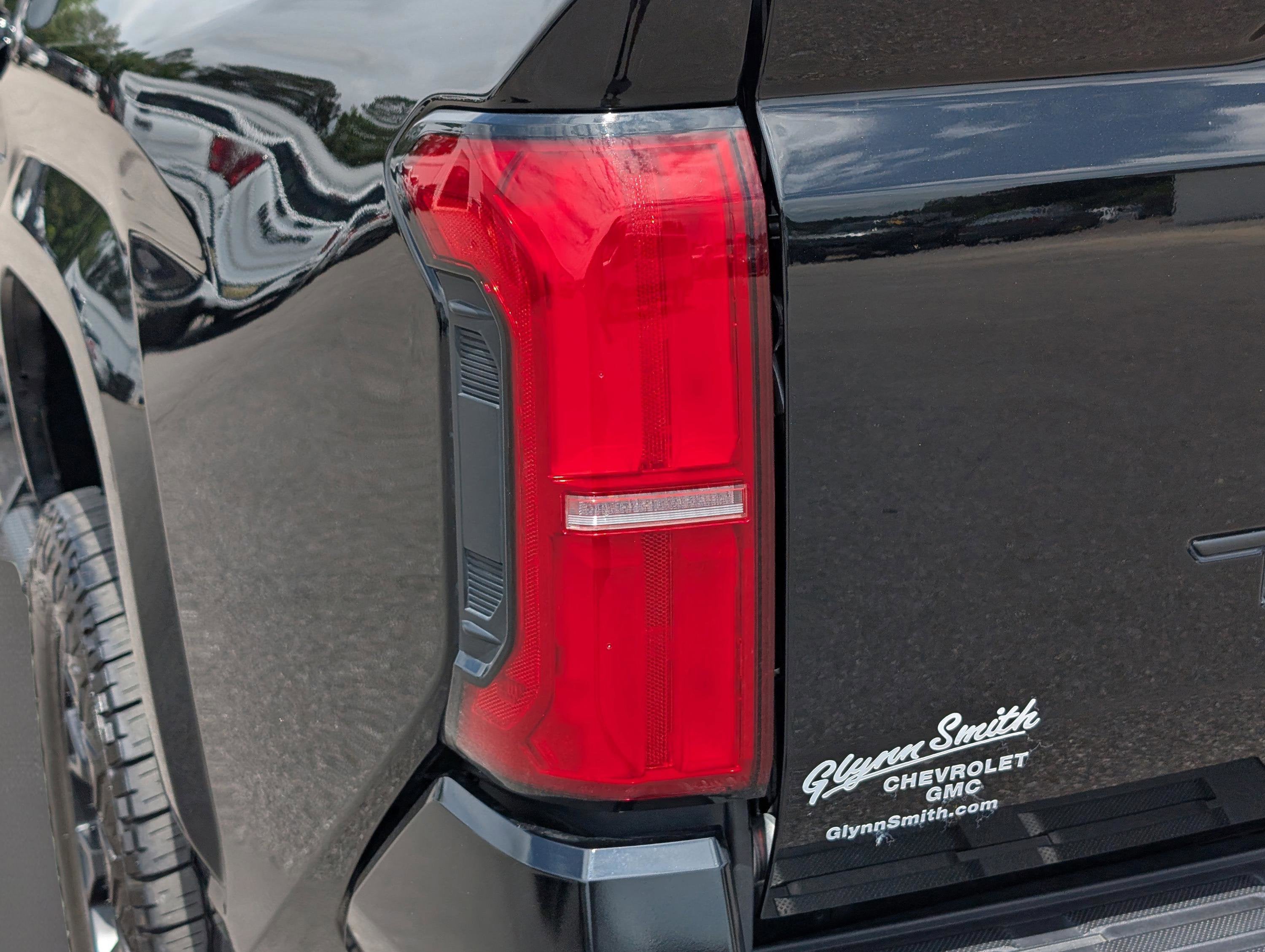 2025 Toyota Tacoma 2WD SR5