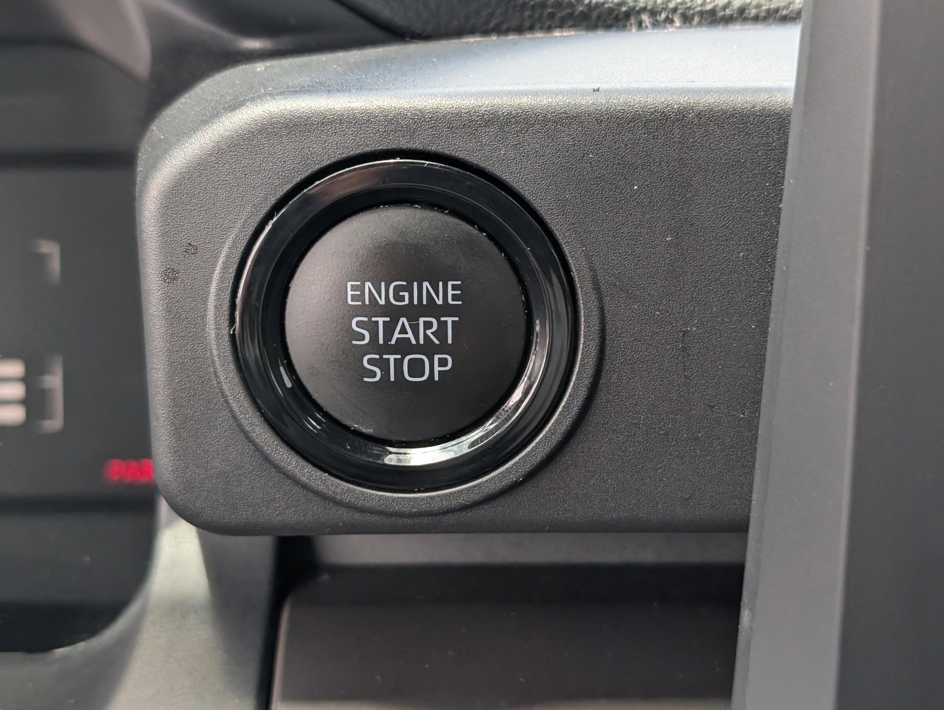 2025 Toyota Tacoma 2WD SR5