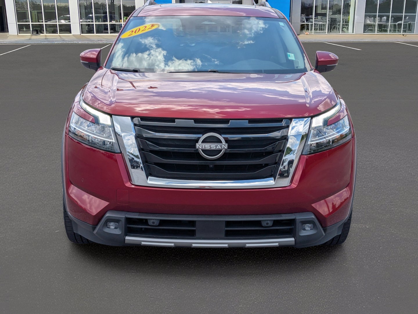 2022 Nissan Pathfinder SL