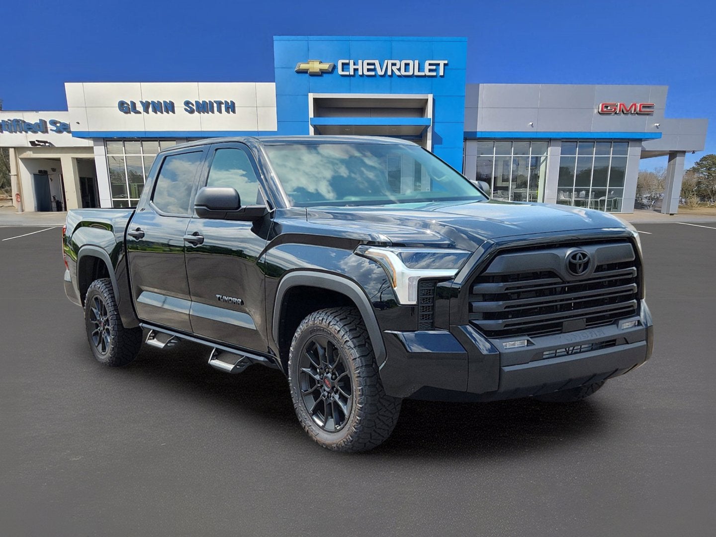 2023 Toyota Tundra 4WD SR5