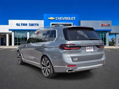 2025 BMW X7 xDrive40i