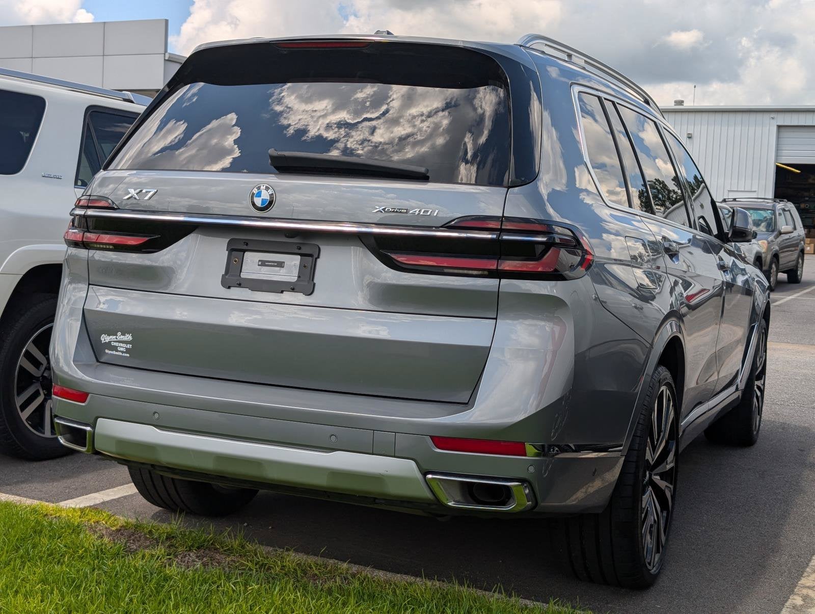 2025 BMW X7 xDrive40i