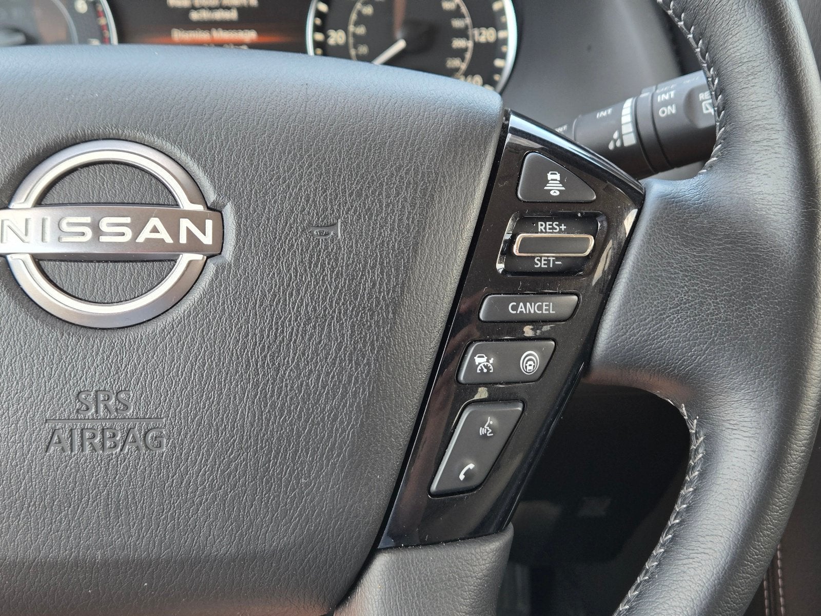 2024 Nissan Armada SV
