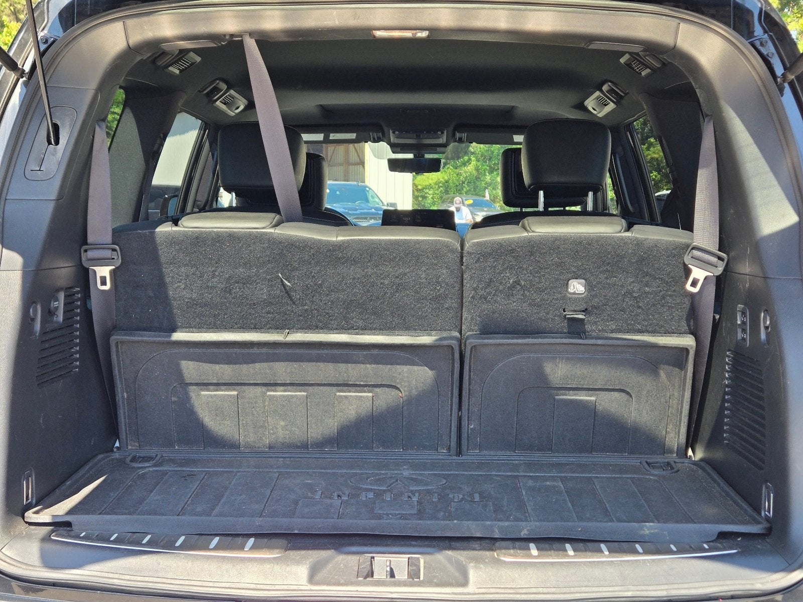 2023 INFINITI QX80 SENSORY
