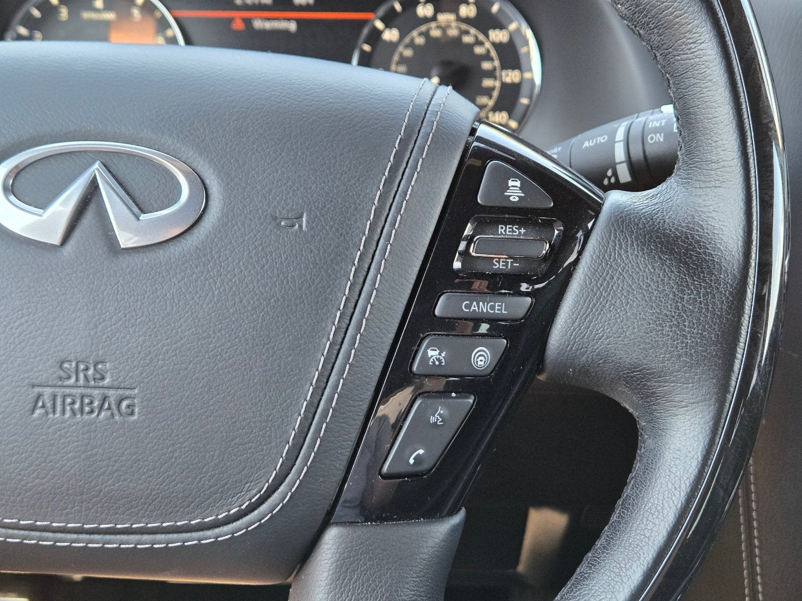 2023 INFINITI QX80 SENSORY