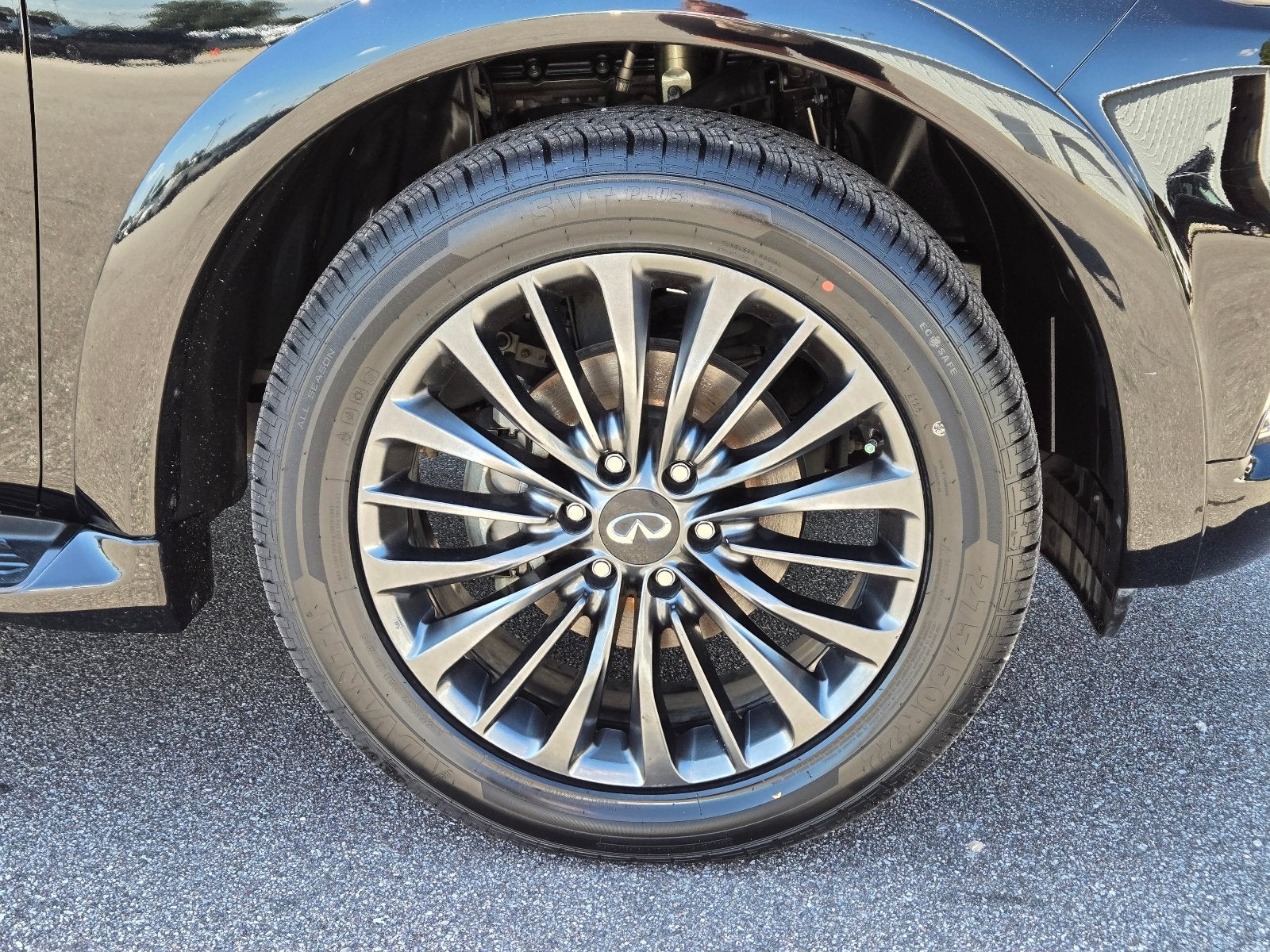 2023 INFINITI QX80 SENSORY