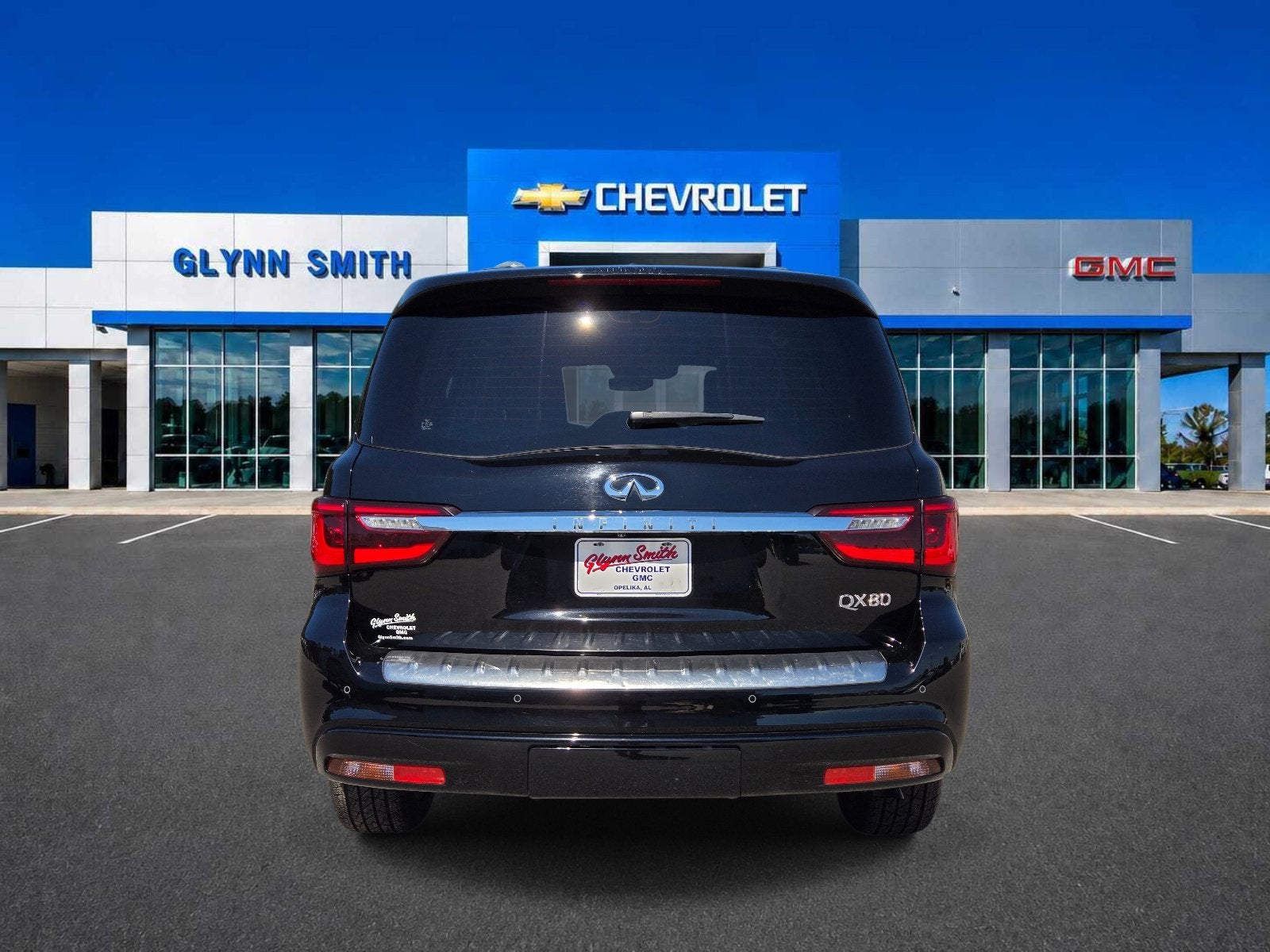2023 INFINITI QX80 SENSORY