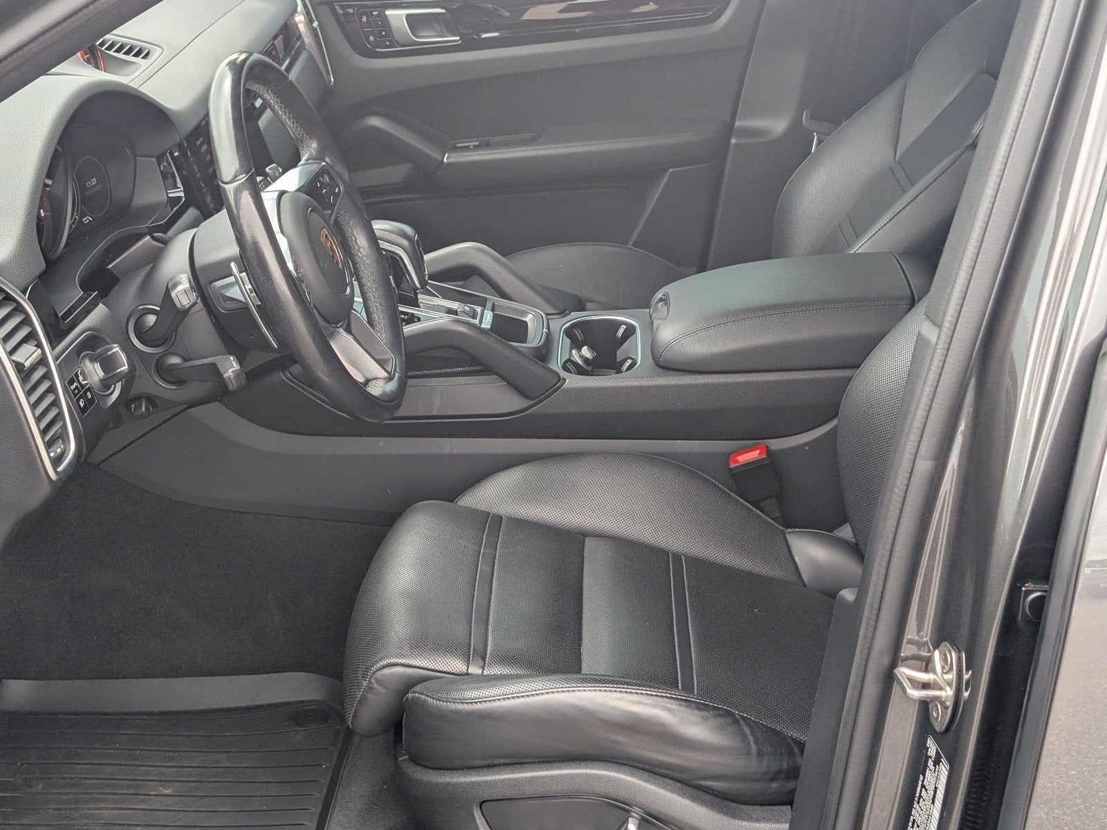 2021 Porsche Cayenne 4DR AWD COUPE