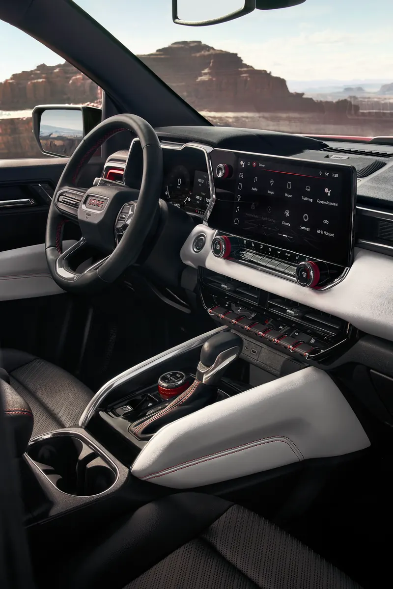 2026 GMC Canyon infotainment system at Glynn Smith GMC in OPELIKA AL